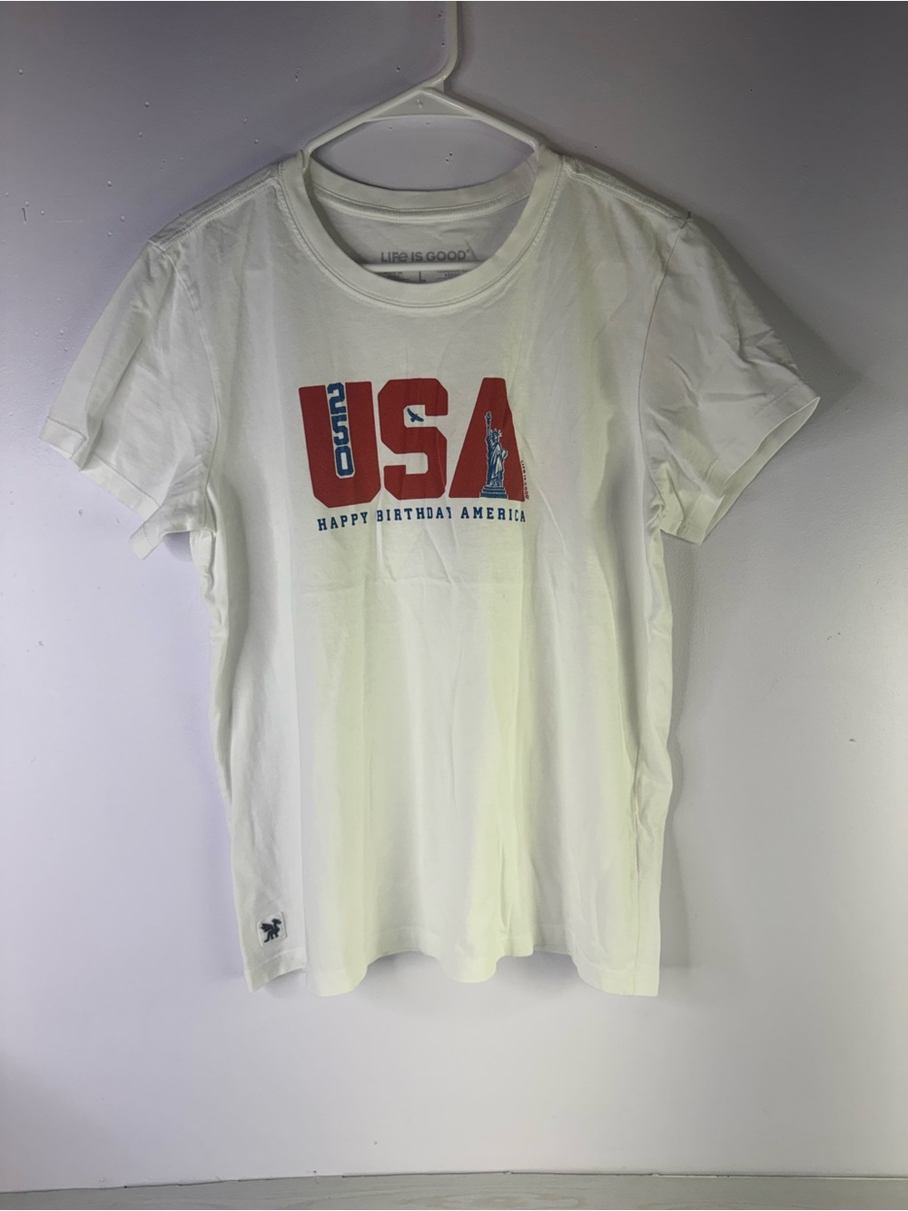 Life is Good women’s Happy Birthday USA Short Sleeve Tee large